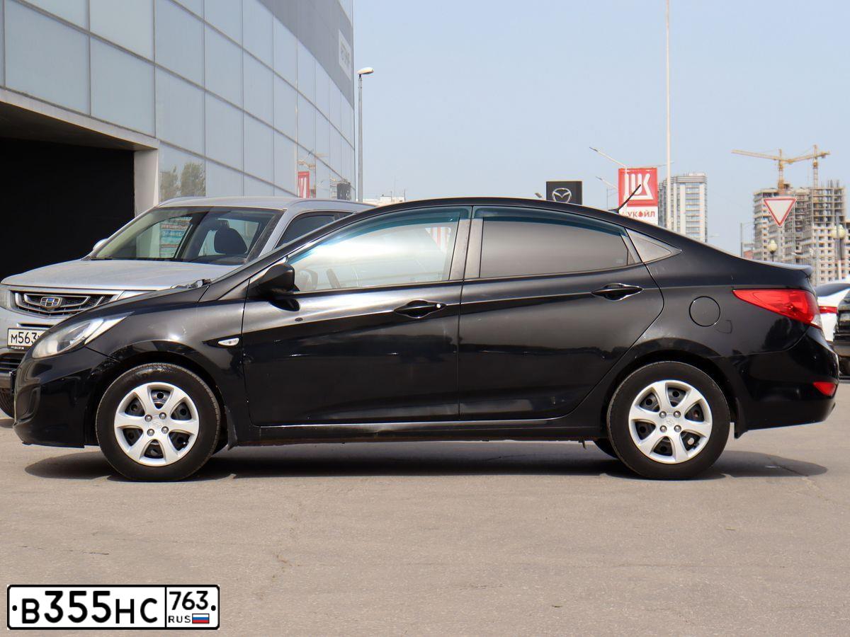 Фото автомобиля HYUNDAI SOLARIS, 2013 — госномер В355НС763. Цвет: ЧЕРНЫЙ