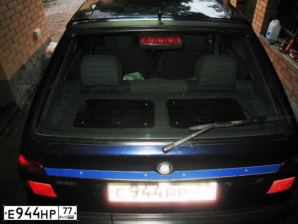 Фото автомобиля CADILLAC CTS, 2008 — госномер Е944НР77. Цвет: Белый
