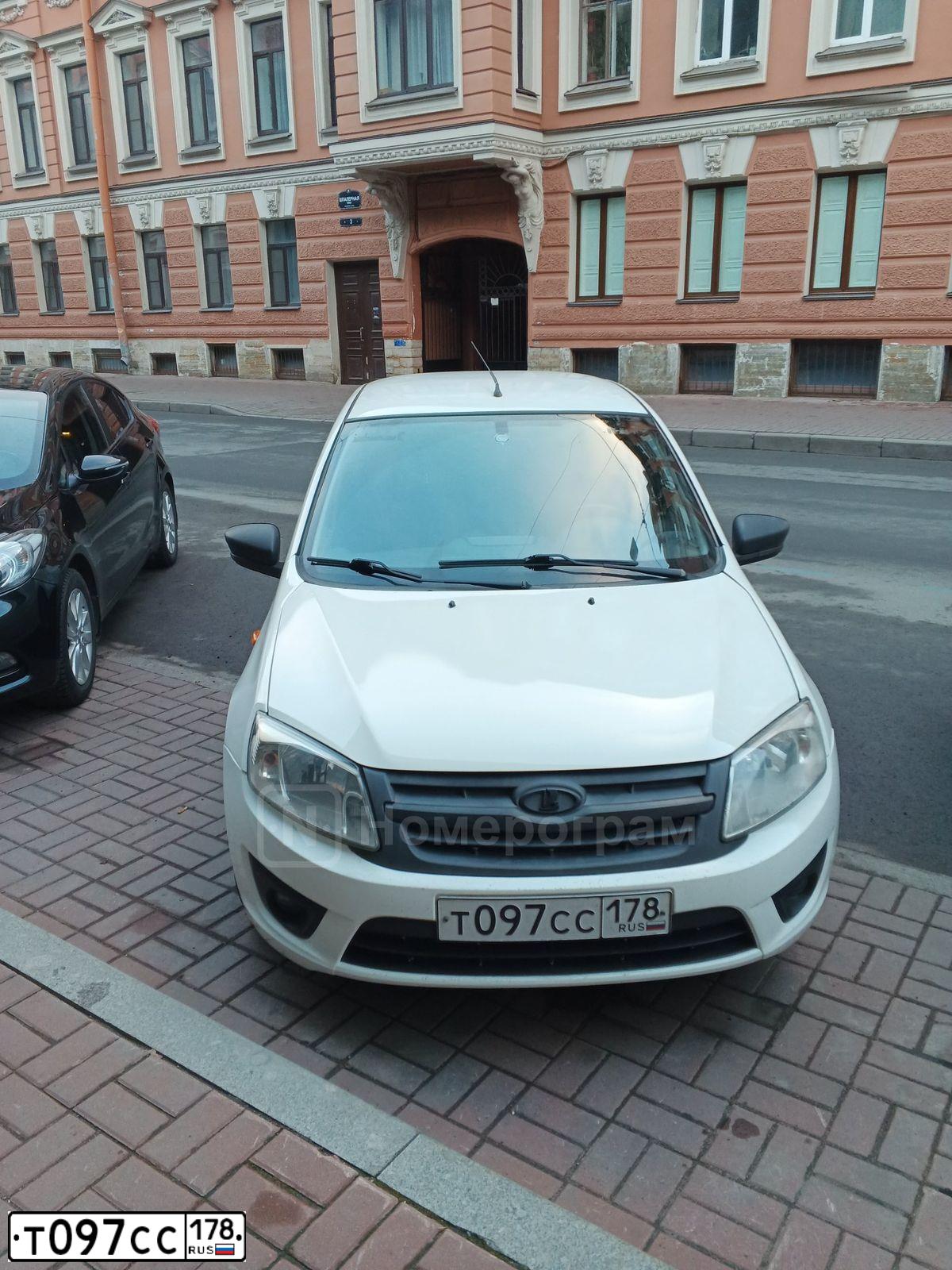 Фото автомобиля LADA GRANTA, 2015 — госномер К437СО147. Цвет: Белый