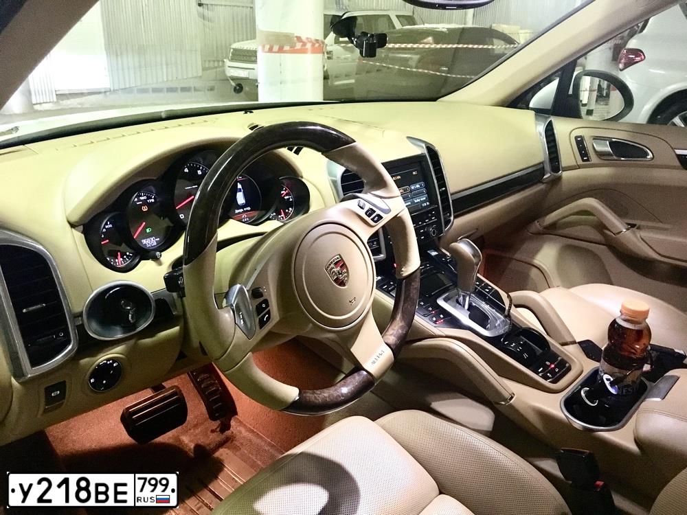 Фото автомобиля INFINITI M, 2013 — госномер Т260НМ790. Цвет: ЧЕРНЫЙ