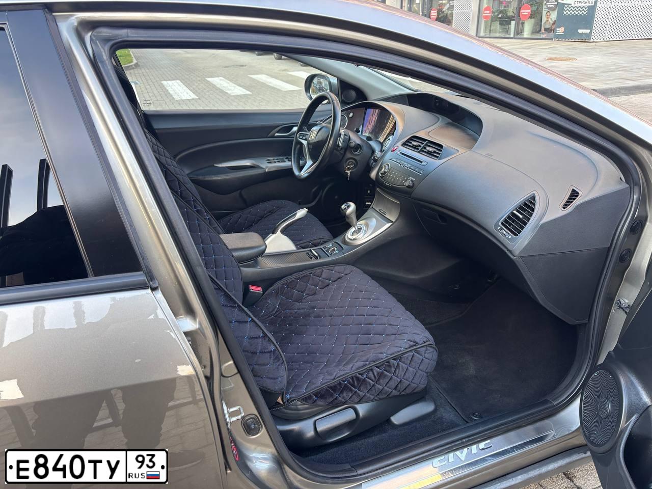 Фото автомобиля HONDA CIVIC, 2008 — госномер Е840ТУ93. Цвет: СЕРЫЙ