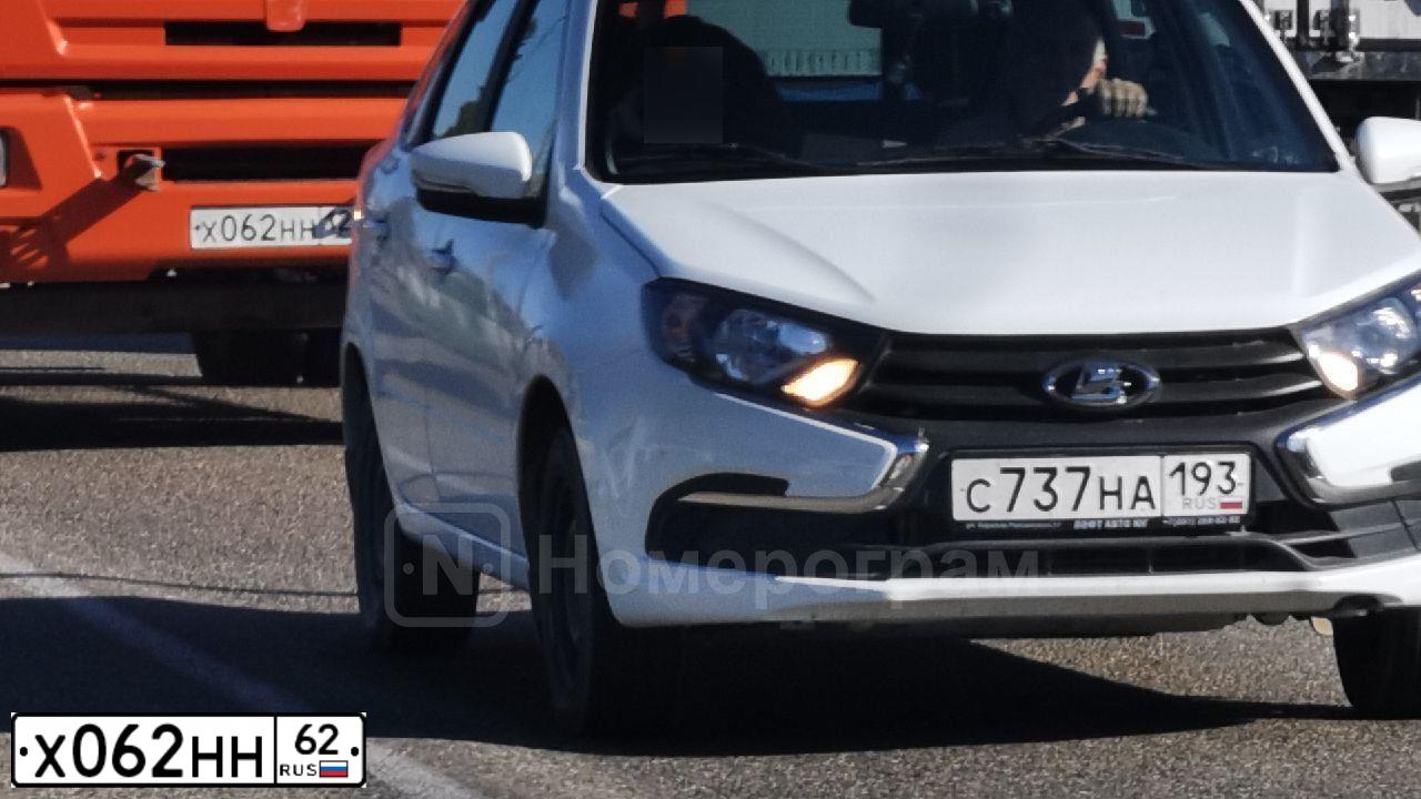 Фото автомобиля LADA 2106, 1997 — госномер Т060ЕС199. Цвет: Темно-зеленый