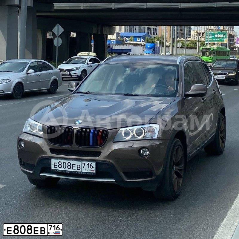 Фото автомобиля BMW X3, 2012 — госномер А099ММ12. Цвет: Коричневый