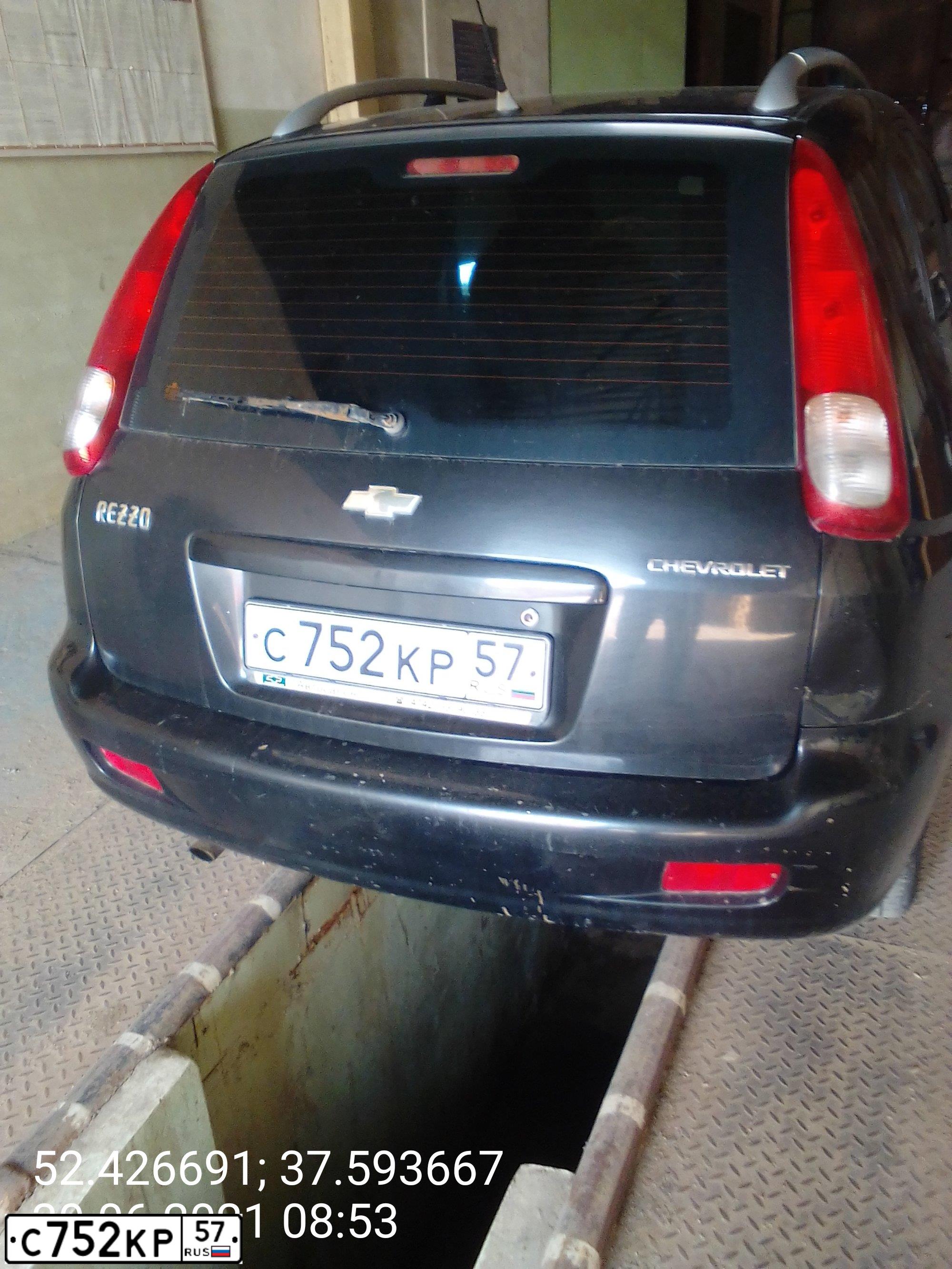Фото автомобиля CHEVROLET REZZO, 2006 — госномер С752КР57. Цвет: ЧЕРНЫЙ