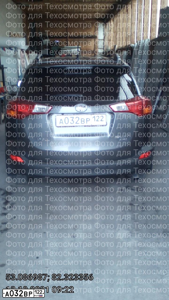 Фото автомобиля TOYOTA RAV4, 2013 — госномер А032ВР122. Цвет: СЕРЫЙ
