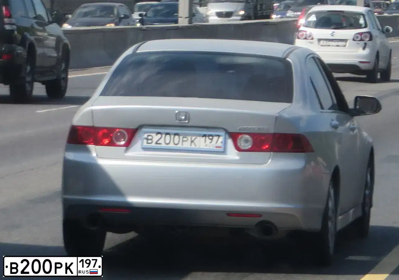 Фото автомобиля HONDA ACCORD, 2006 — госномер С605СМ750. Цвет: СЕРЫЙ