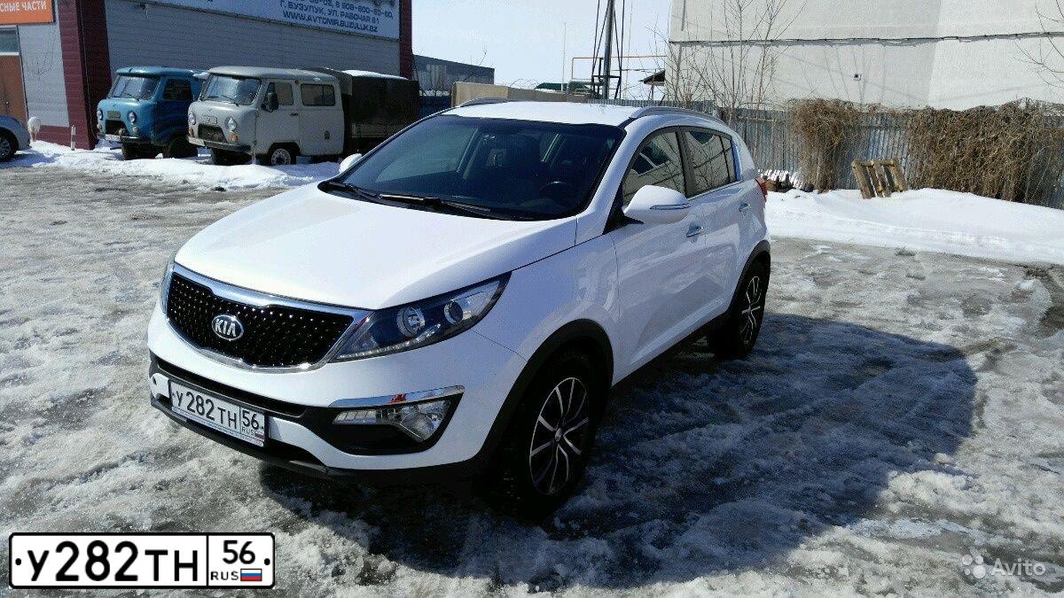 Фото автомобиля KIA SPORTAGE, 2014 — госномер У282ТН56. Цвет: Белый