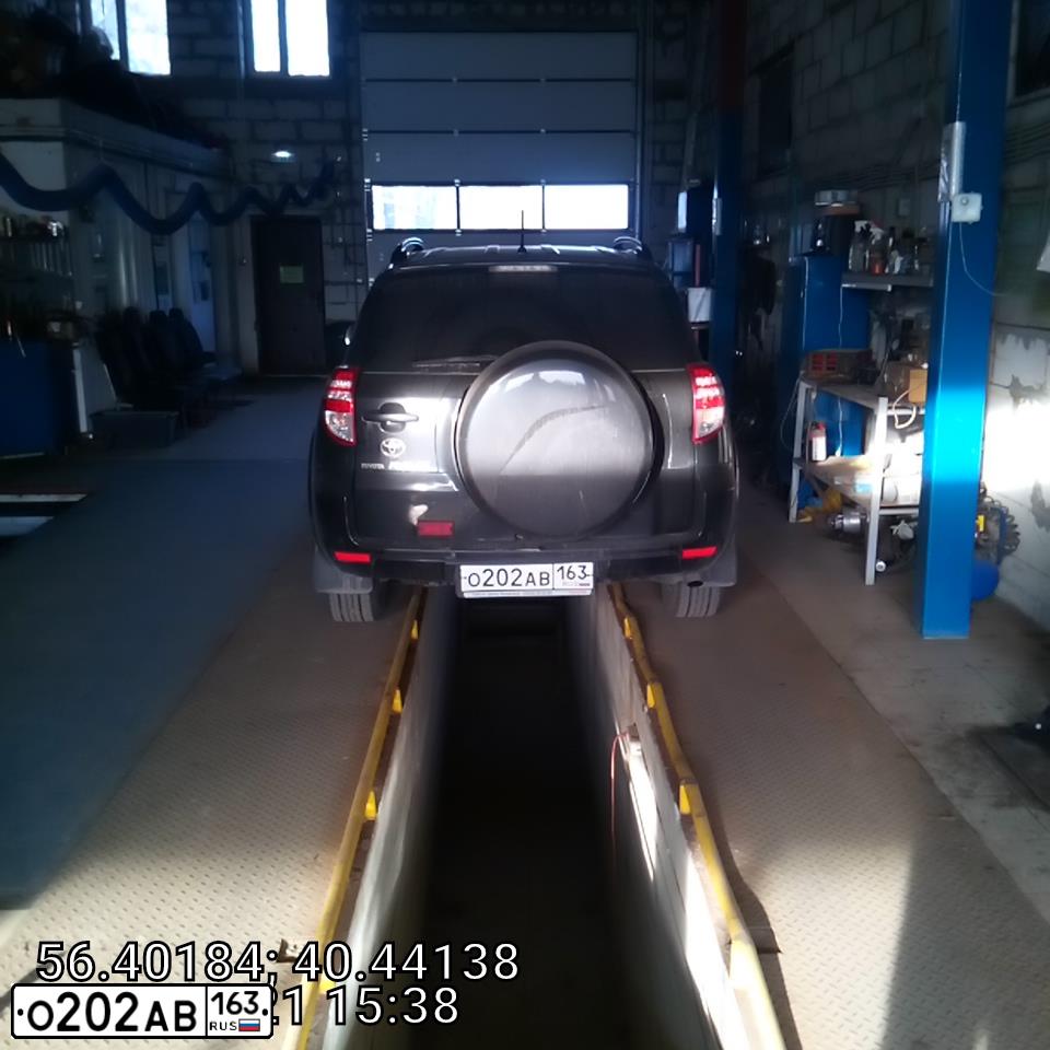 Фото автомобиля TOYOTA RAV4, 2010 — госномер О202АВ163. Цвет: ЧЕРНЫЙ