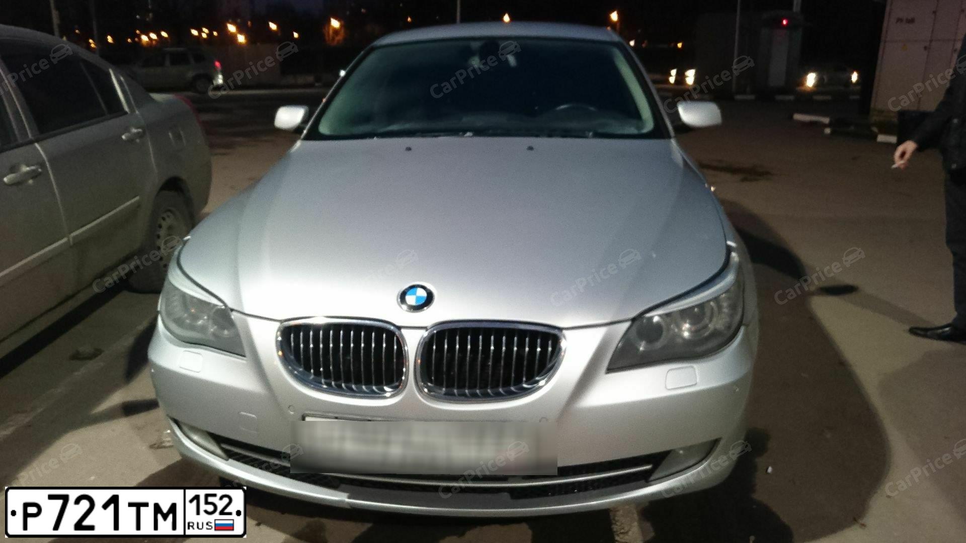 Фото автомобиля BMW SERIE 5, 2007 — госномер Р721ТМ152. Цвет: Серый