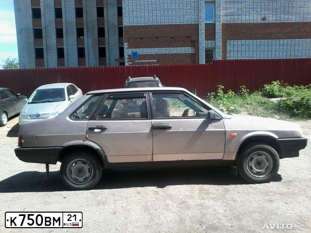 Фото автомобиля LADA 2109 SAMARA, 2001 — госномер У030УУ21. Цвет: БЕЖЕВО - РОЗОВЫЙ