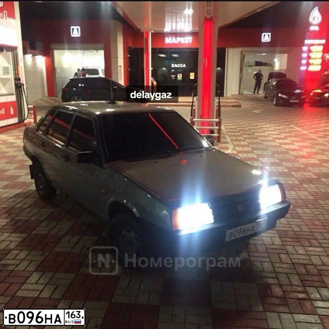 Фото автомобиля LADA 2108 SAMARA, 1996 — госномер В614НХ32. Цвет: АКВАМАРИН