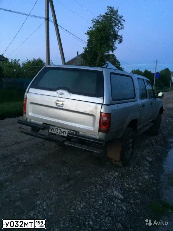 Фото автомобиля PEUGEOT T 206, 1998 — госномер Н181ОН123. Цвет: ЗЕЛЕНЫЙ