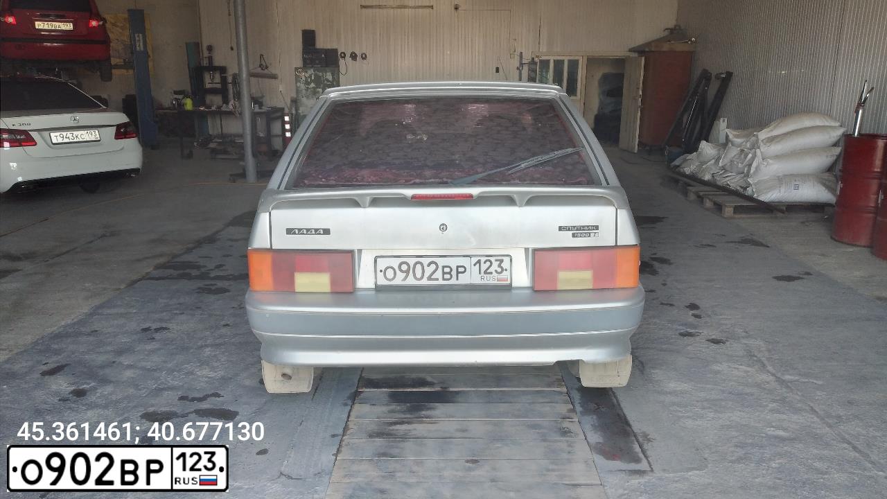 Фото автомобиля AUDI A4, 2012 — госномер С333КВ123. Цвет: ЧЕРНЫЙ