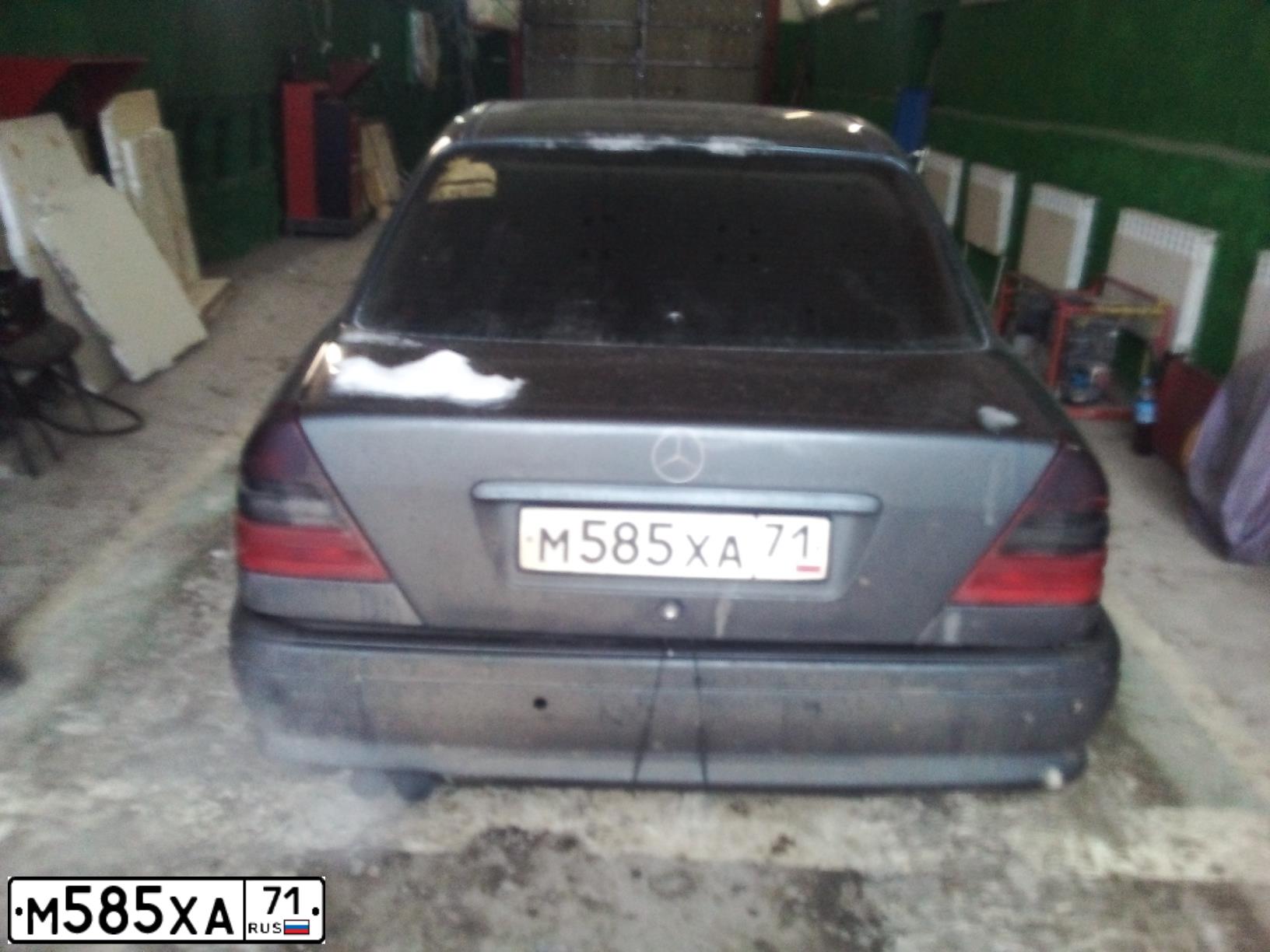 Фото автомобиля MERCEDES C-KLASSE, 1996 — госномер М585ХА71. Цвет: СЕРЕБРИСТЫЙ