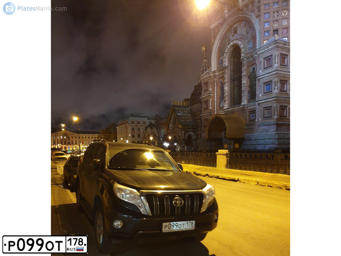 Фото автомобиля TOYOTA LANDCRUISER, 2013 — госномер Р099ОТ178. Цвет: ЧЕРНЫЙ