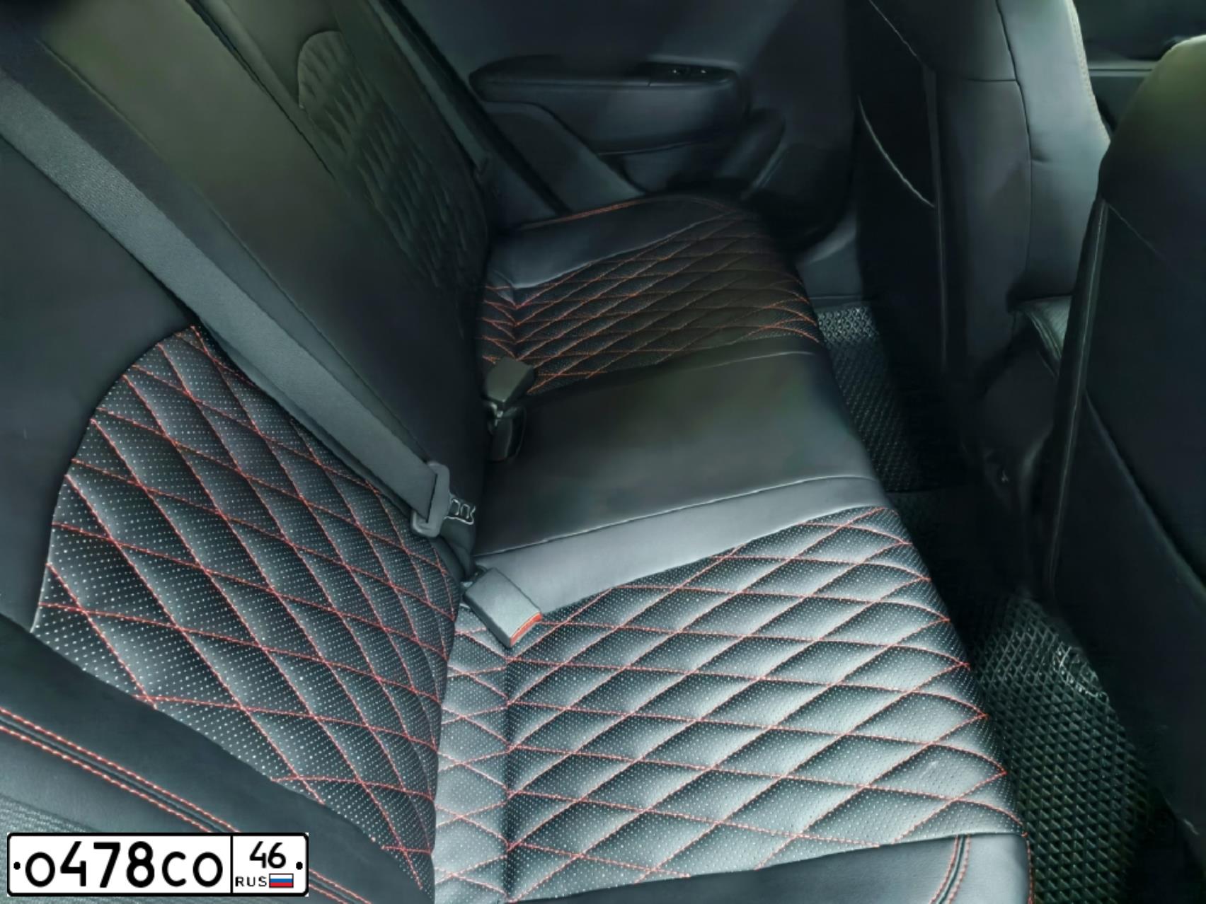 Фото автомобиля KIA RIO, 2021 — госномер Р156СУ46. Цвет: Белый