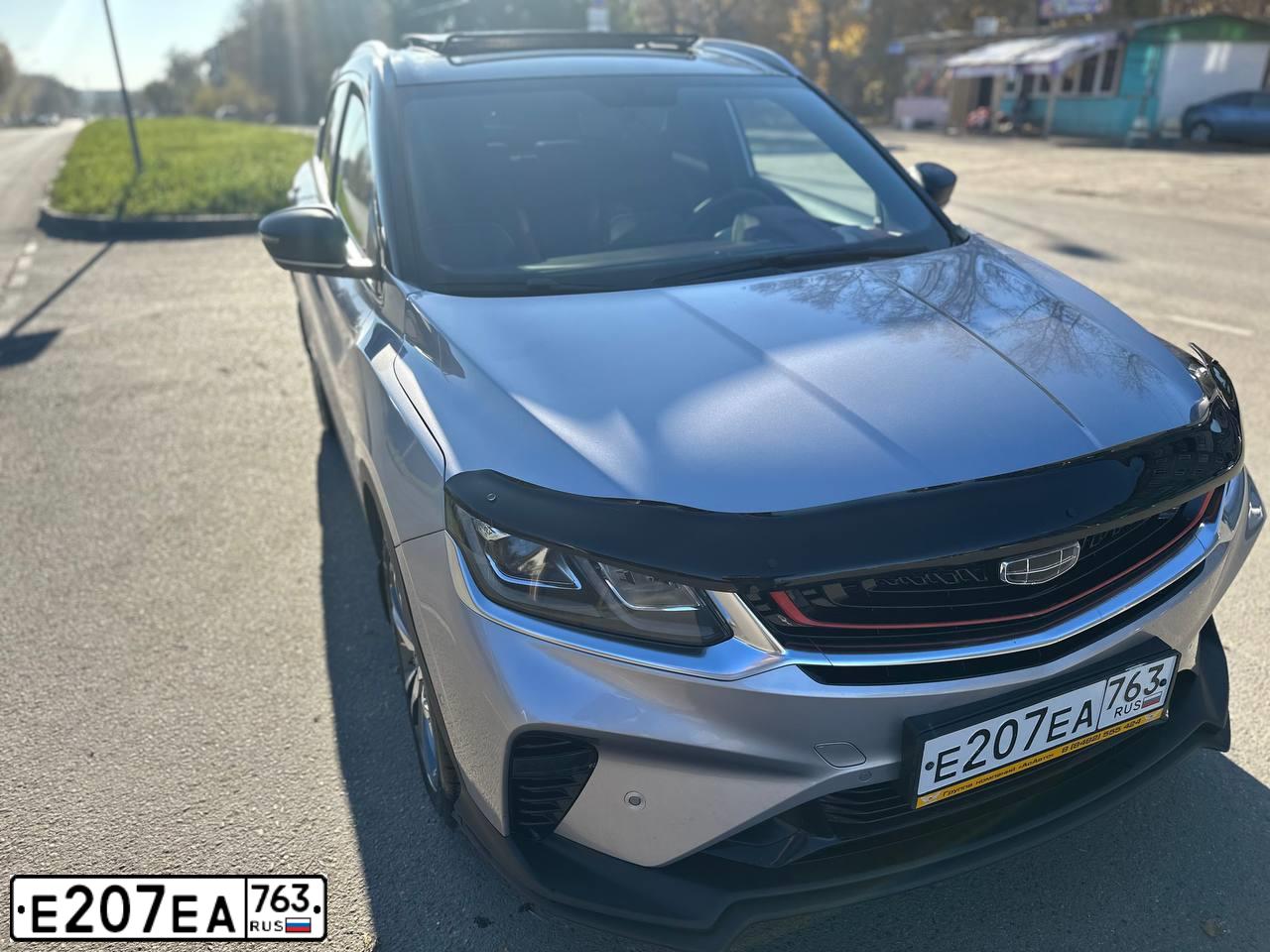 Фото автомобиля GEELY COOLRAY, 2020 — госномер В087РМ122. Цвет: СЕРЕБРИСТЫЙ