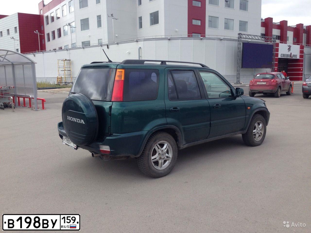 Фото автомобиля HONDA CR-V, 1999 — госномер С836УА102. Цвет: ЗЕЛЕНЫЙ