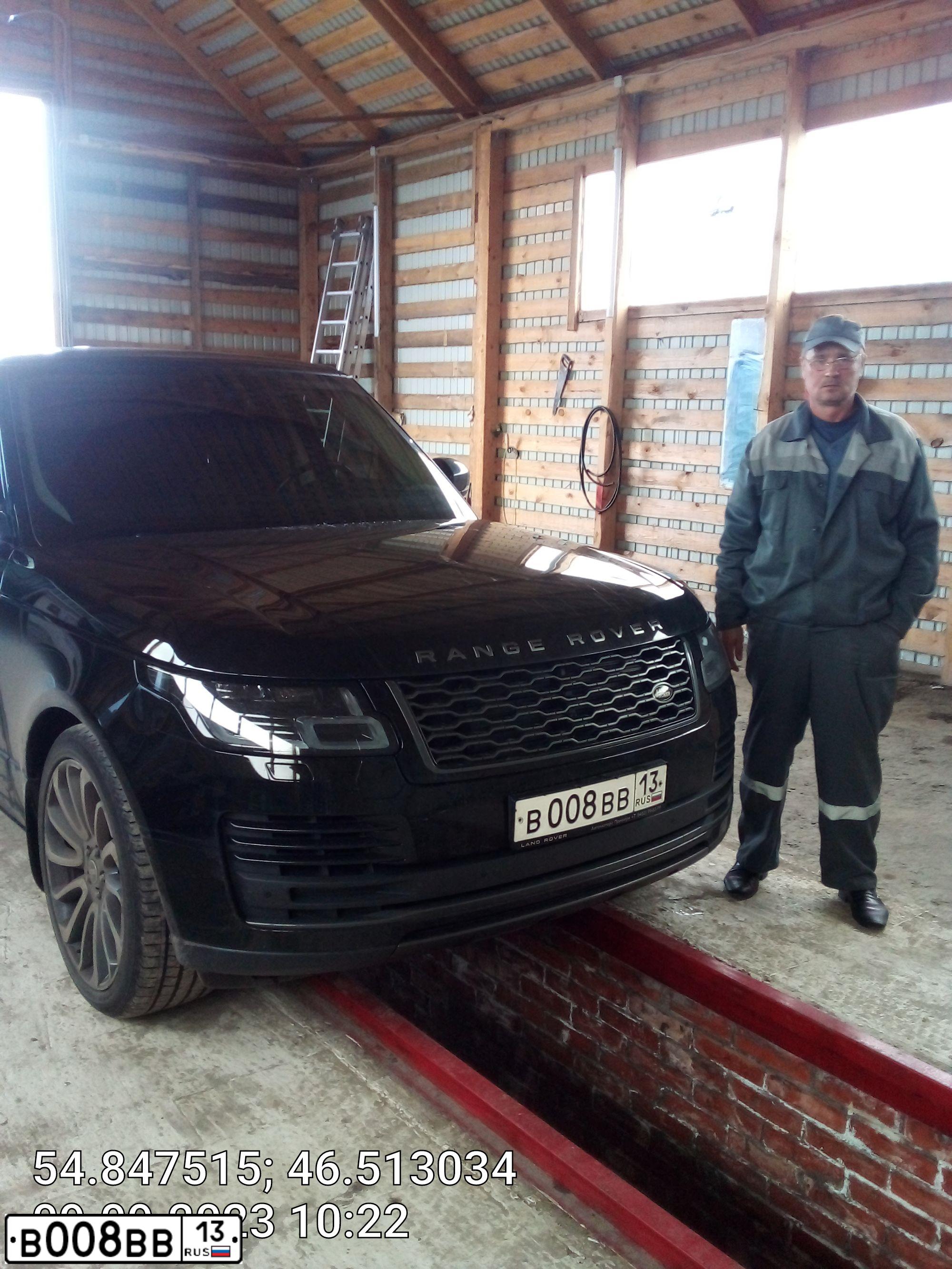 Фото автомобиля LANDROVER RANGE ROVER, 2018 — госномер С058КК58. Цвет: ЧЕРНЫЙ