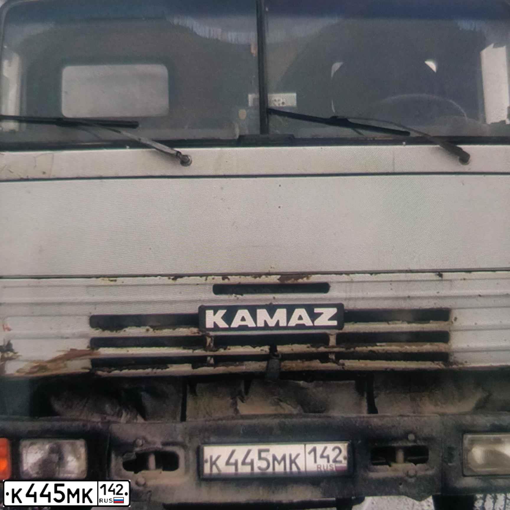Фото автомобиля КАМАЗ 53229, 2004 — госномер Н200КН142. Цвет: СВЕТЛАЯ ДЫМКА