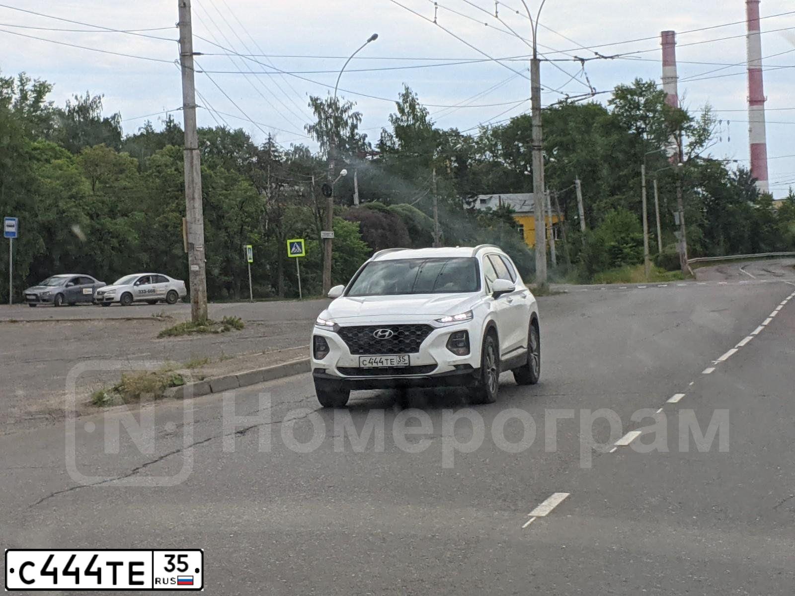 Фото автомобиля DACIA LOGAN, 2007 — госномер К667УТ35. Цвет: синий