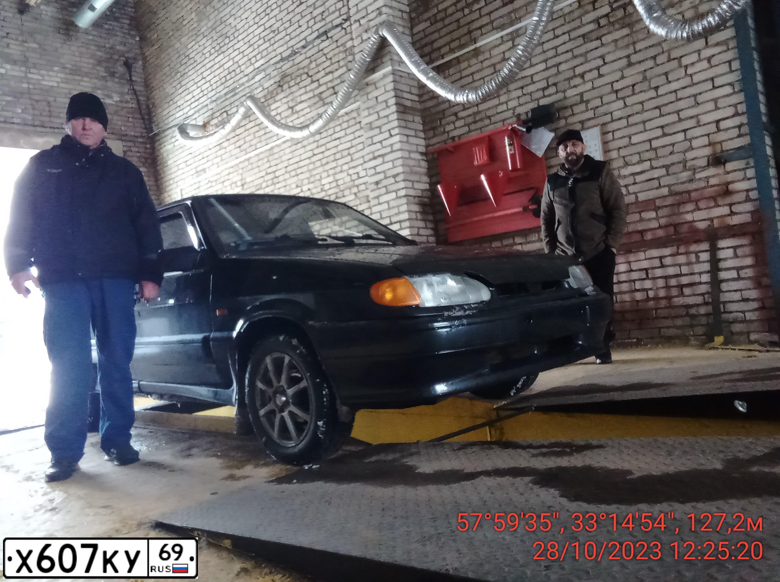 Фото автомобиля ВАЗ 21140 LADA SAMARA, 2005 — госномер К419ОМ53. Цвет: ГРАФИТОВЫЙ МЕТАЛЛИК