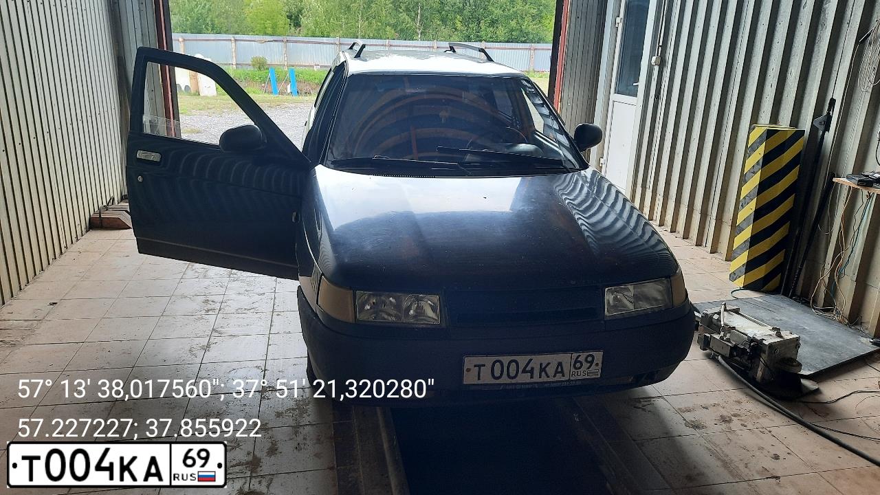 Фото автомобиля LADA 2111, 2005 — госномер В701ТТ69. Цвет: ГРАФИТОВЫЙ МЕТАЛЛИК