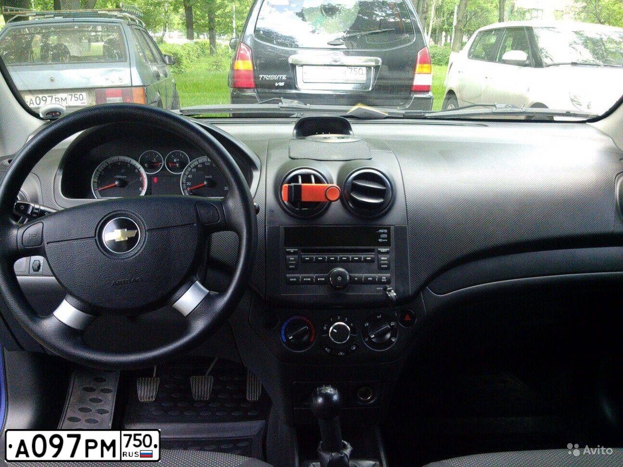 Фото автомобиля VOLKSWAGEN PASSAT, 1996 — госномер К742ТР39. Цвет: Серый