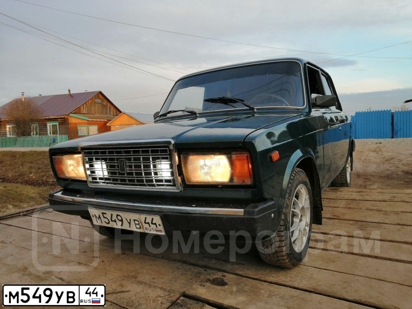 Фото автомобиля LADA 2107, 2006 — госномер Р359ВВ44. Цвет: Темно-зеленый