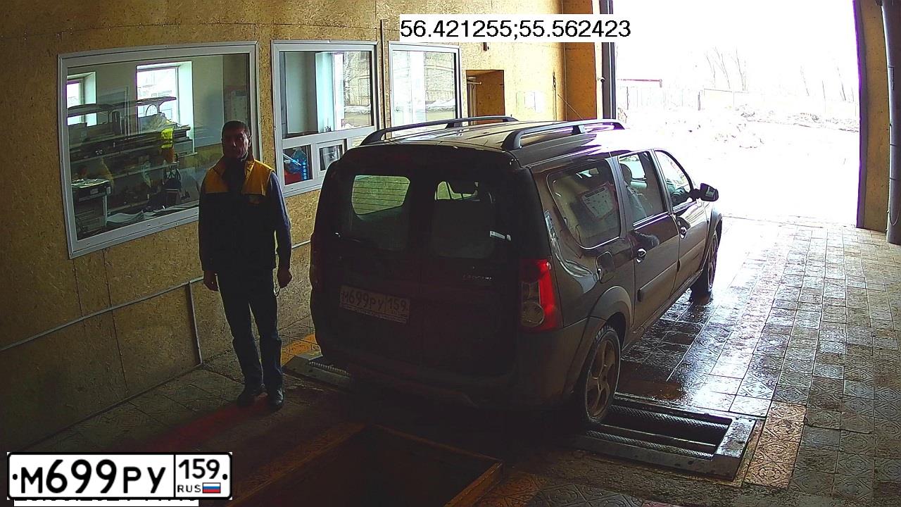 Фото автомобиля LADA LARGUS, 2019 — госномер М699РУ159. Цвет: ТЕМНО- КОРИЧНЕВЫЙ