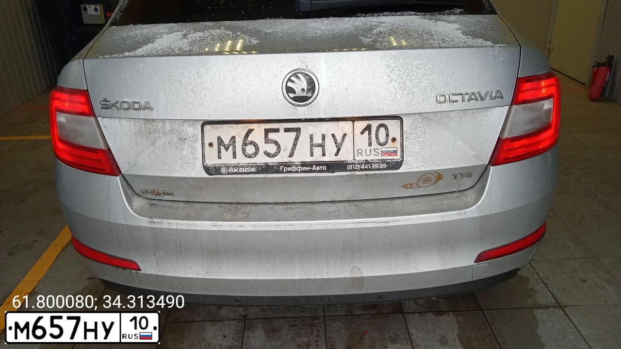 Фото автомобиля SKODA OCTAVIA, 2013 — госномер М657НУ10. Цвет: СЕРЕБРИСТЫЙ