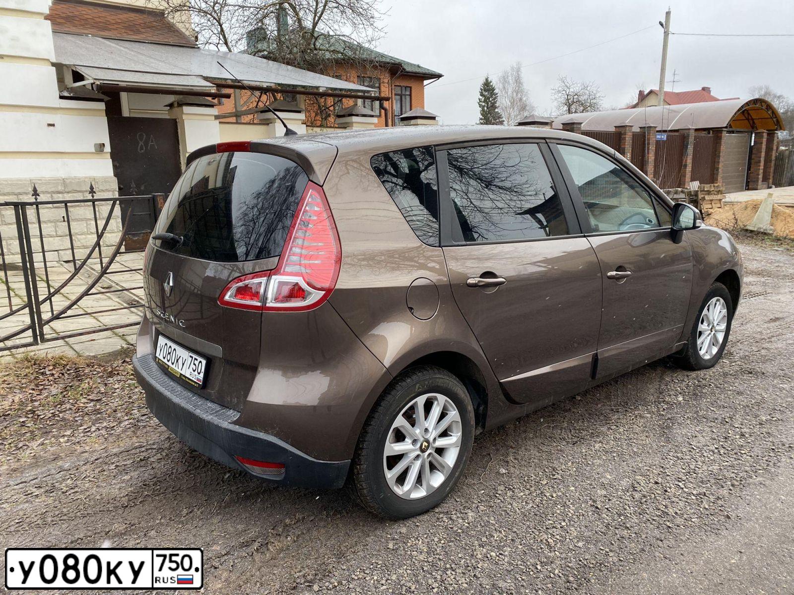 Фото автомобиля RENAULT MEGANE /GRAND/ SCENIC, 2011 — госномер У610СО69. Цвет: Коричневый