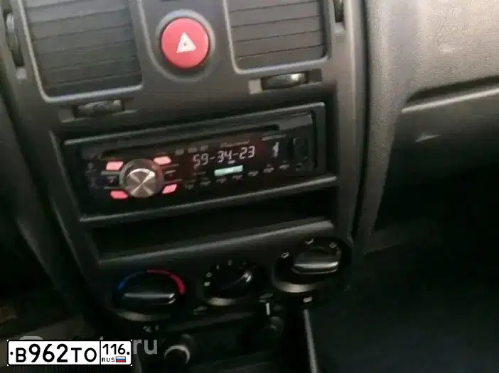 Фото автомобиля HYUNDAI GETZ, 2010 — госномер В962ТО116. Цвет: СИНИЙ