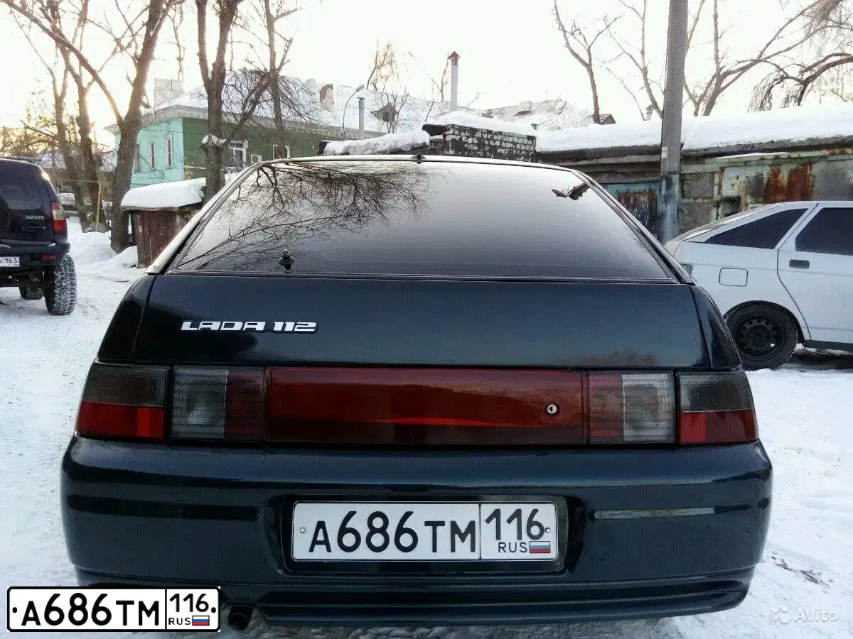 Фото автомобиля LADA 2112, 2007 — госномер Е363МТ797. Цвет: Темно-зеленый