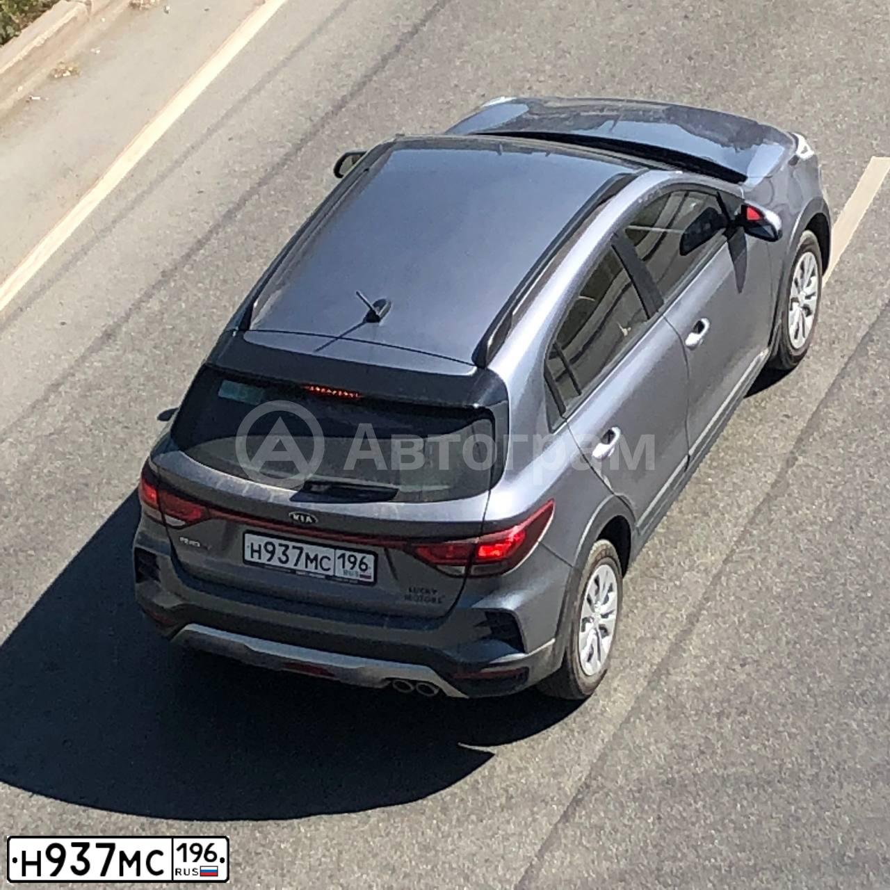 Фото автомобиля KIA RIO, 2020 — госномер Т431ТУ196