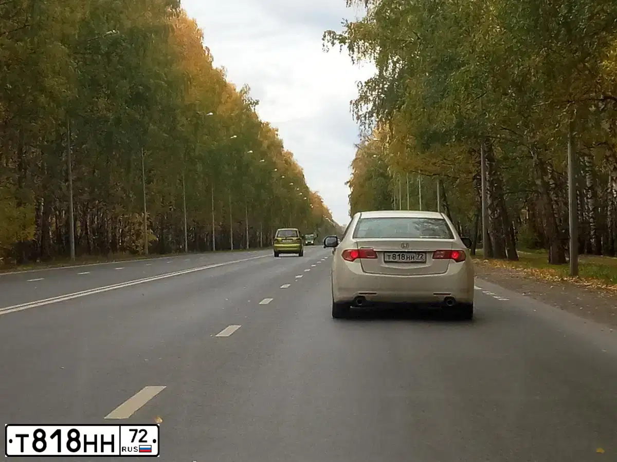 Фото автомобиля HONDA ACCORD, 2011 — госномер Т818НН72. Цвет: БЕЛЫЙ