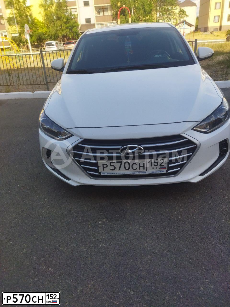 Фото автомобиля HYUNDAI ELANTRA, 2018 — госномер У364ОА152. Цвет: Белый