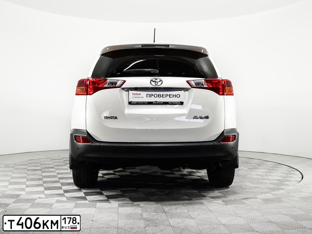 Фото автомобиля TOYOTA RAV4, 2015 — госномер С504АУ198. Цвет: Белый