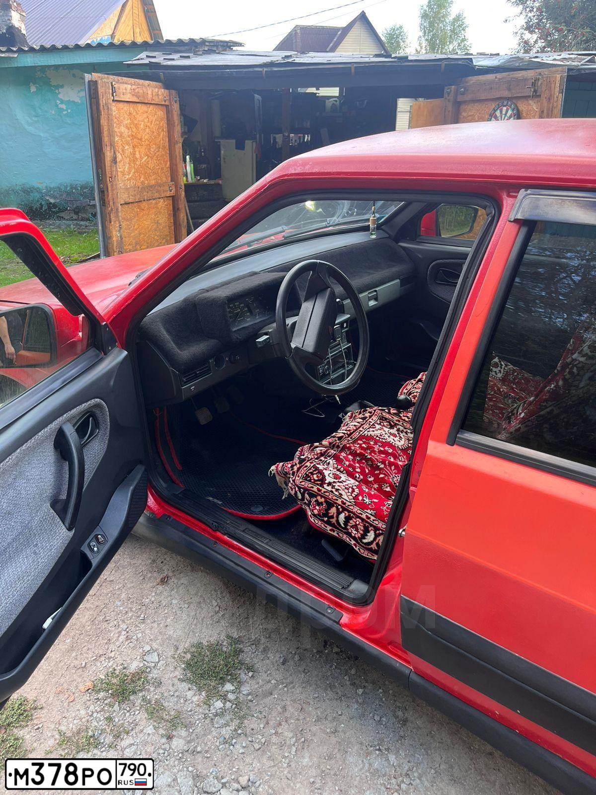 Фото автомобиля LADA 2109 SAMARA, 1995 — госномер Е863КН77. Цвет: Красный