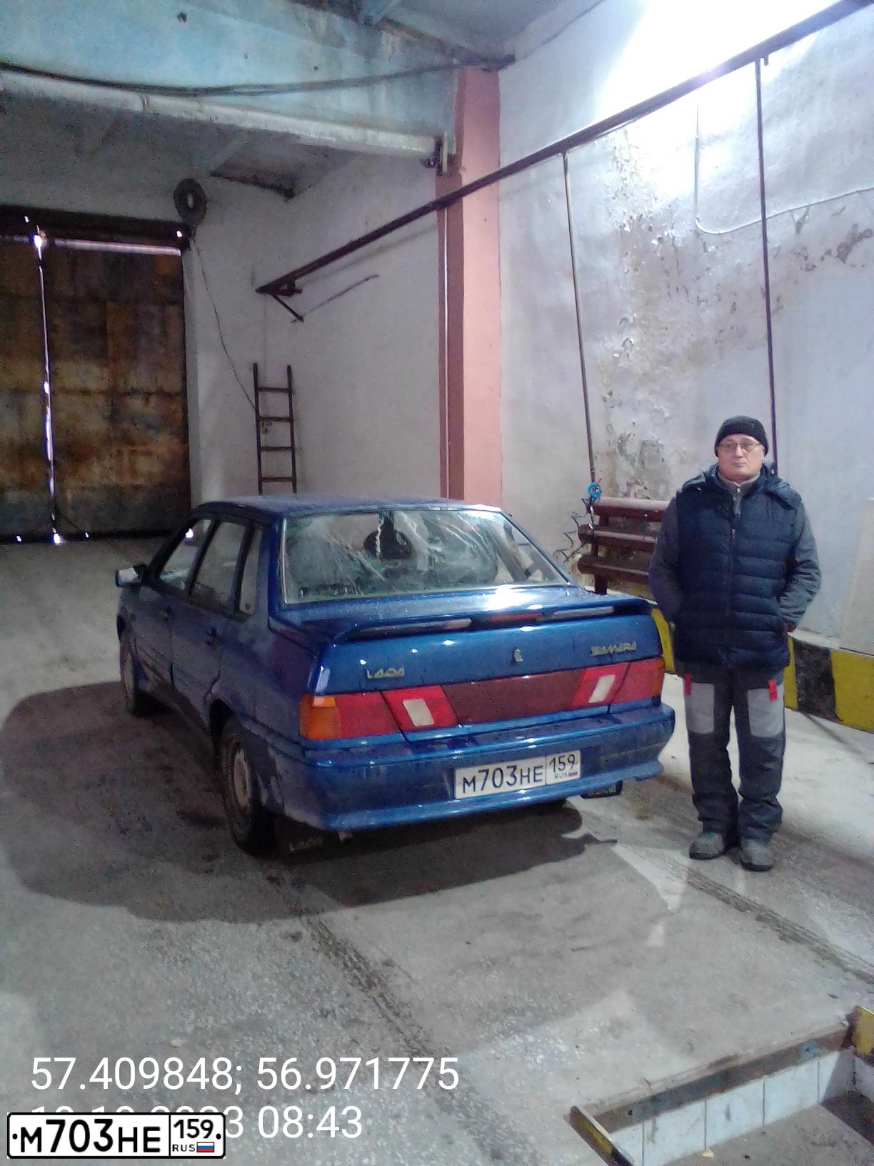 Фото автомобиля LADA 2115, 2008 — госномер Р635РС159. Цвет: синий