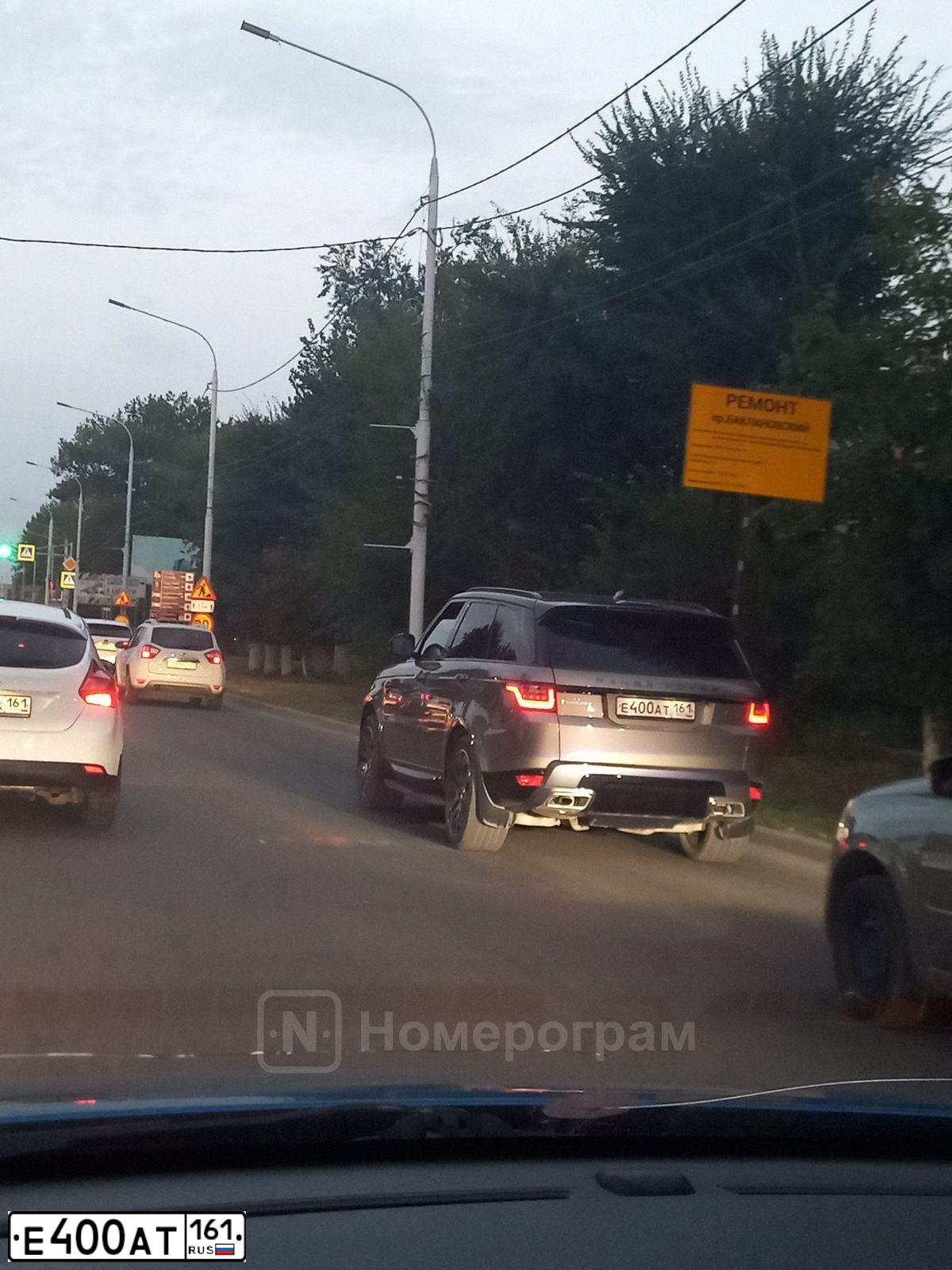 Фото автомобиля LANDROVER FREELANDER, 2008 — госномер О522ТР161. Цвет: БЕЛЫЙ