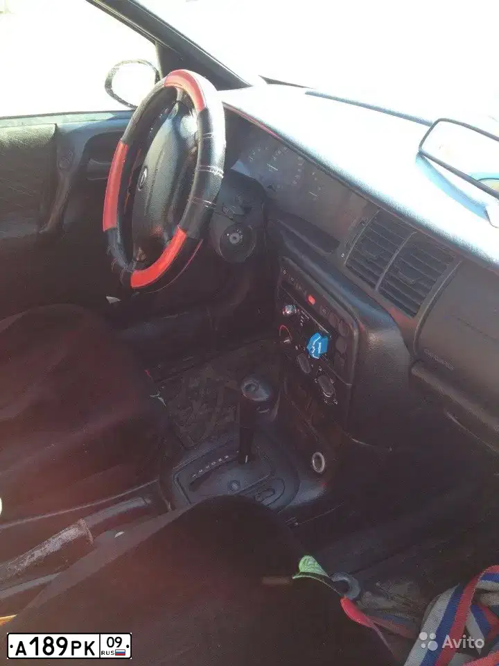 Фото автомобиля OPEL VECTRA, 1998 — госномер А189РК09