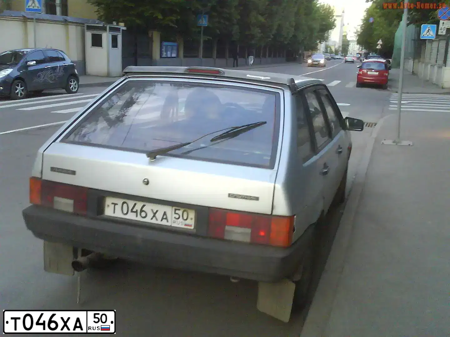 Фото автомобиля LADA 2109 SAMARA, 2002 — госномер М719МК05. Цвет: СЕРЕБРИСТО-ГОЛУБОЙ