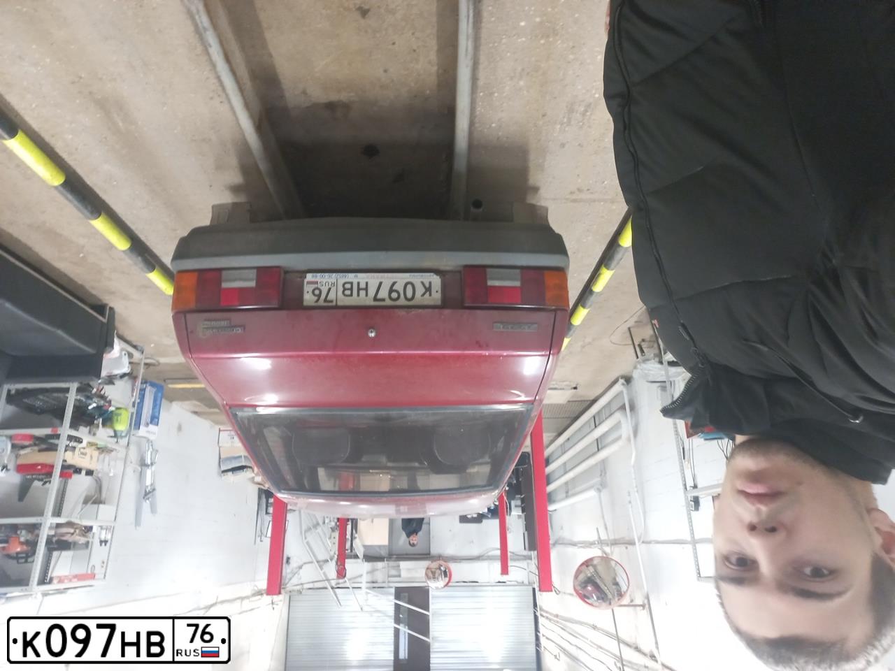 Фото автомобиля LADA 2109 SAMARA, 2001 — госномер К097НВ76. Цвет: СЕРЕБРИСТЫЙ КРАСНЫЙ