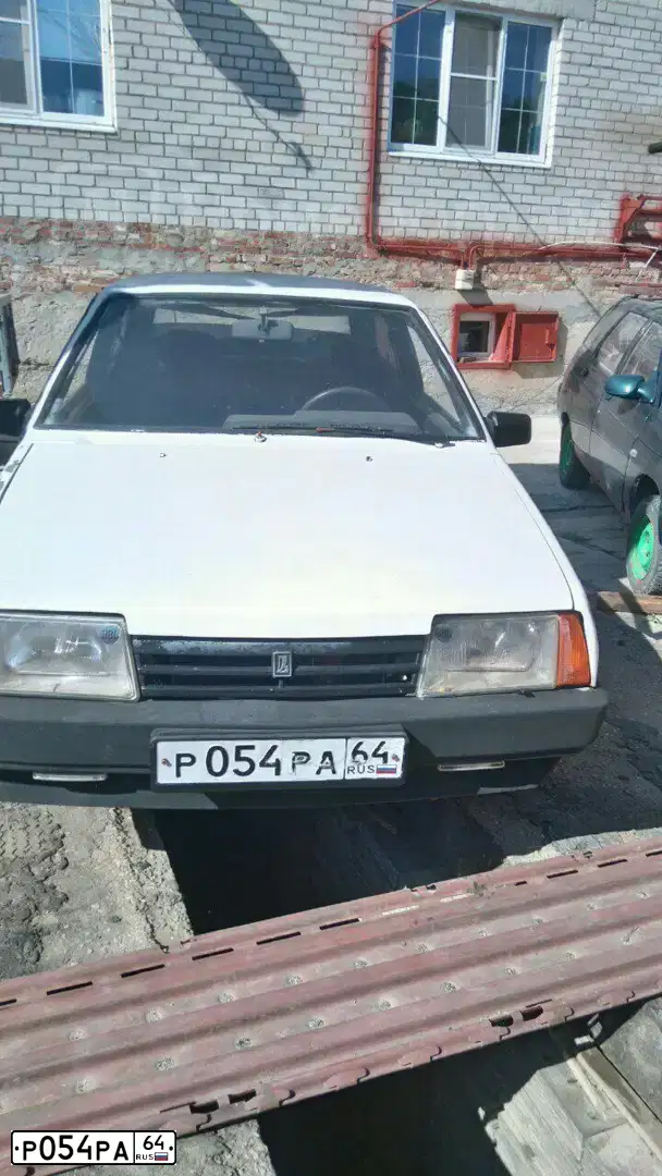 Фото автомобиля LADA 1119 KALINA, 2008 — госномер Р054РА64. Цвет: СЕРЕБРИСТЫЙ