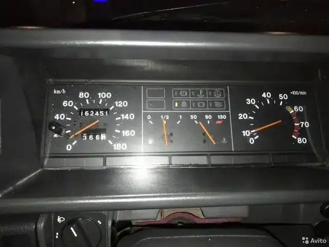 Фото автомобиля LADA 2109 SAMARA, 2005 — госномер Т352СТ05. Цвет: ТЕМНО-МАЛИНОВЫЙ