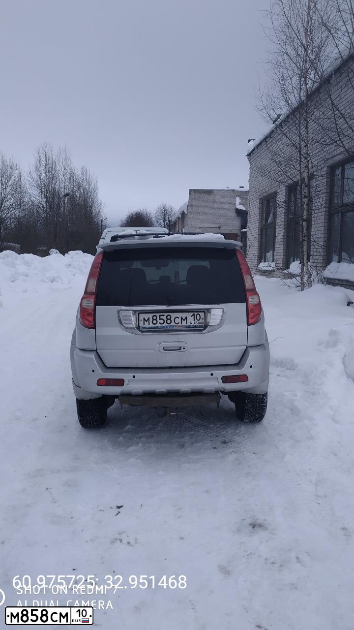 Фото автомобиля GREAT WALL HOVER, 2007 — госномер М858СМ10. Цвет: СВЕТЛО-СЕРЫЙ