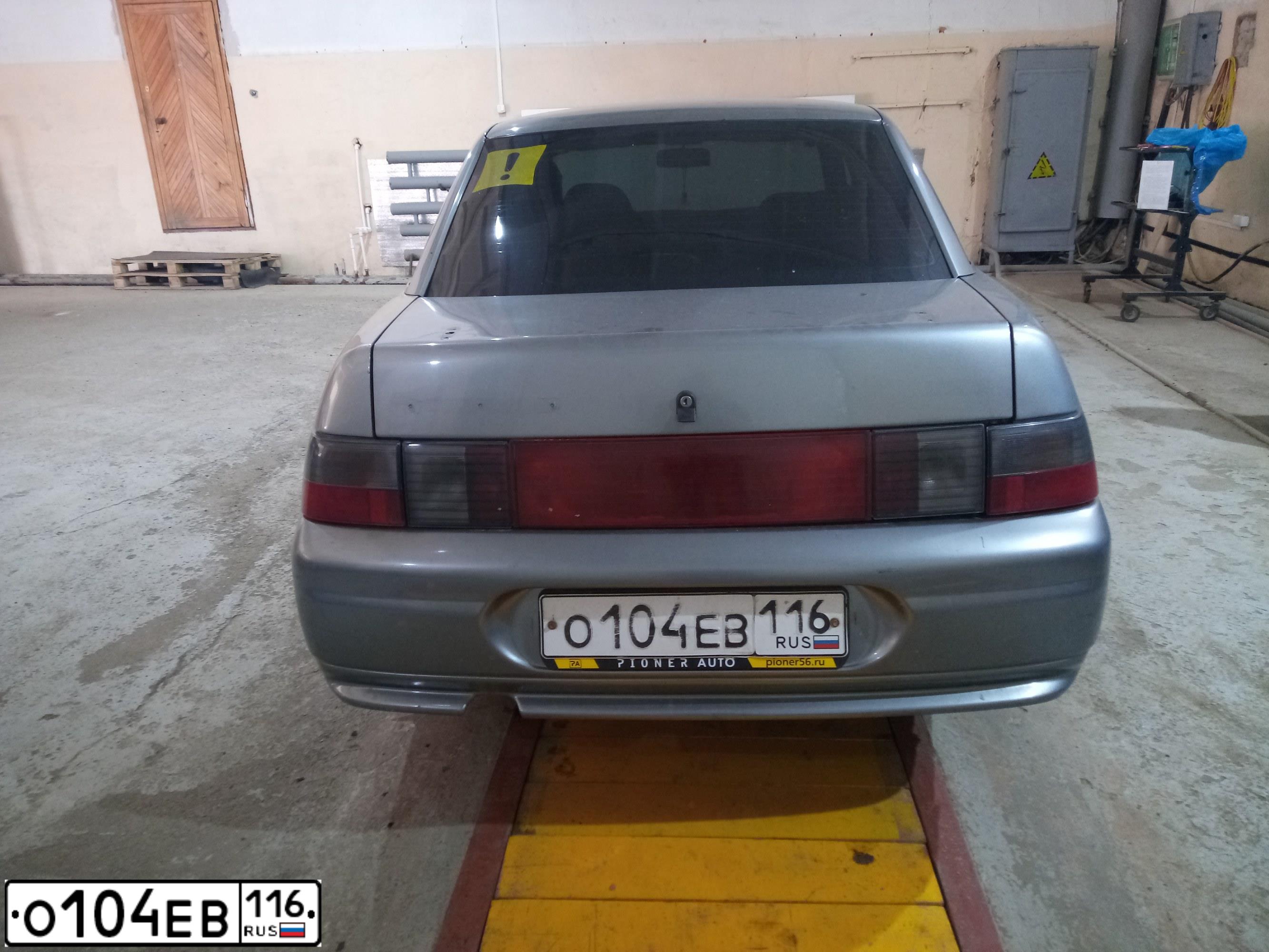 Фото автомобиля LADA 2110 LADA, 2005 — госномер А401РС156. Цвет: СРЕДНИЙ СЕРО-ЗЕЛЕНЫЙ МЕТ.