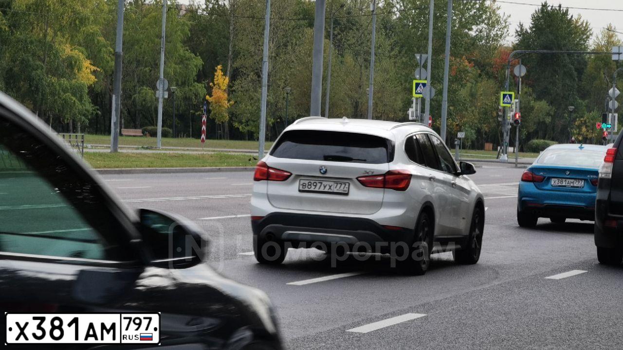 Фото автомобиля BMW 430I, 2019 — госномер У745ТТ797. Цвет: синий