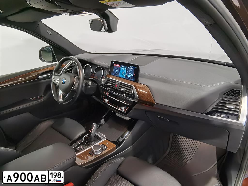 Фото автомобиля BMW X3, 2017 — госномер А465СУ18. Цвет: Коричневый